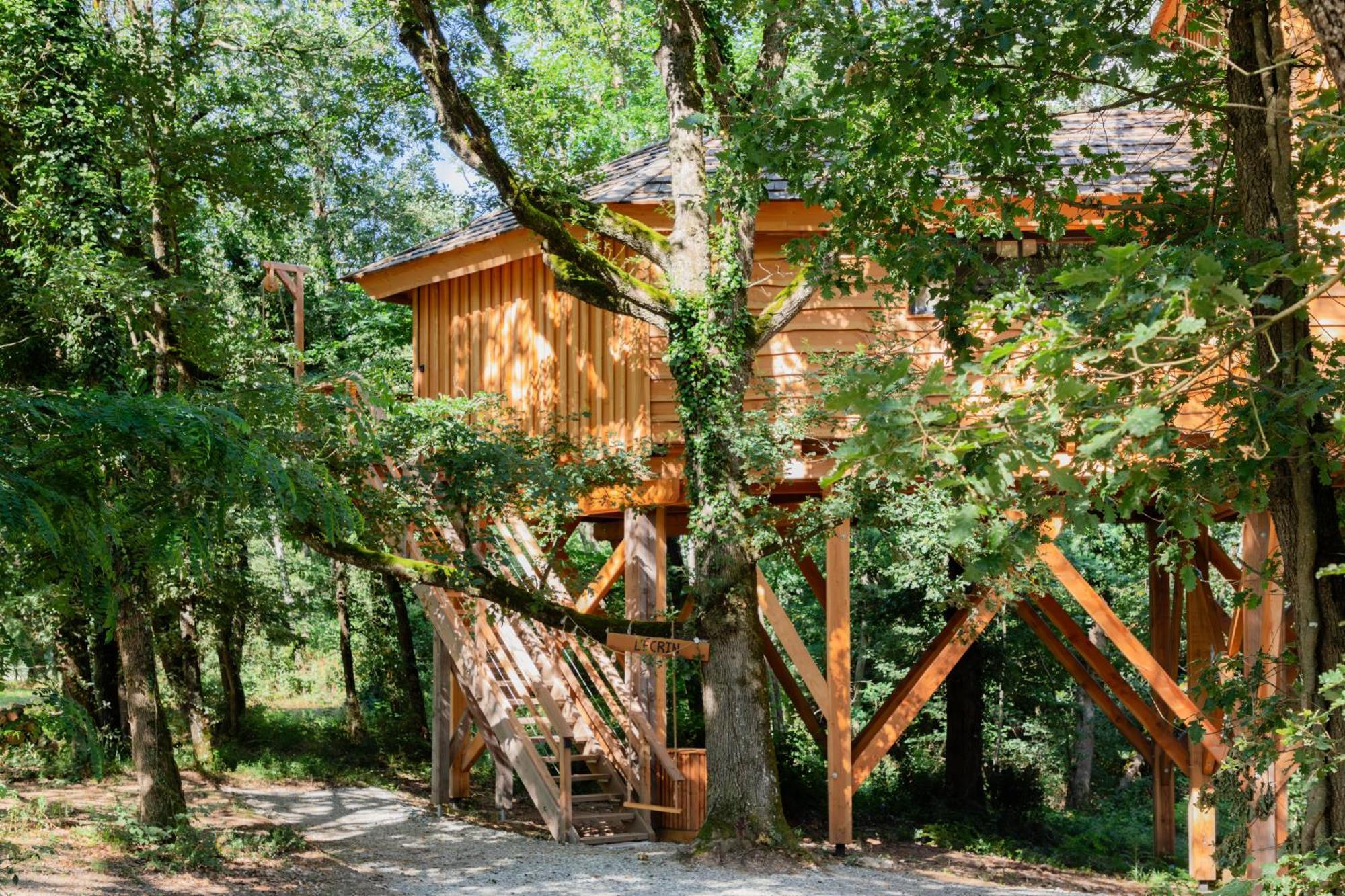 Dolce Et Cabane Berat Bagian luar foto