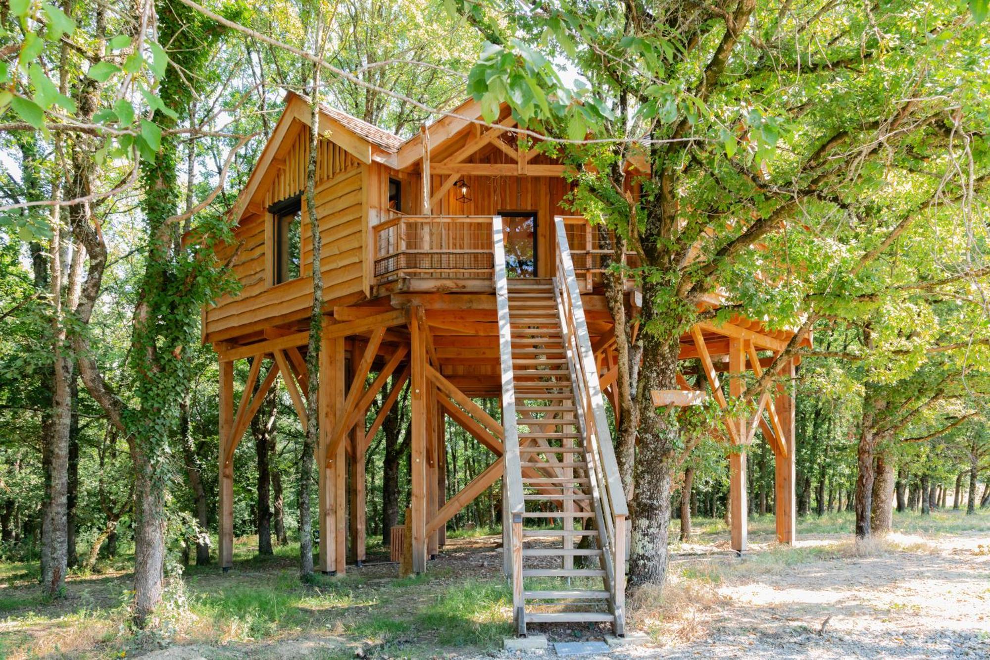 Dolce Et Cabane Berat Bagian luar foto