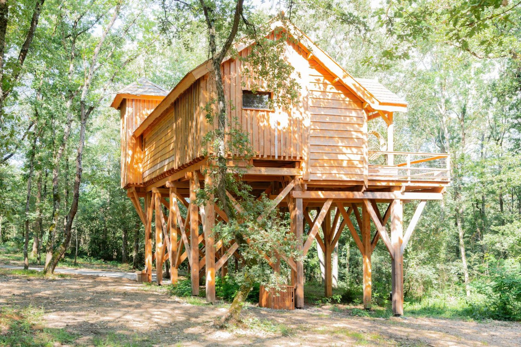 Dolce Et Cabane Berat Bagian luar foto