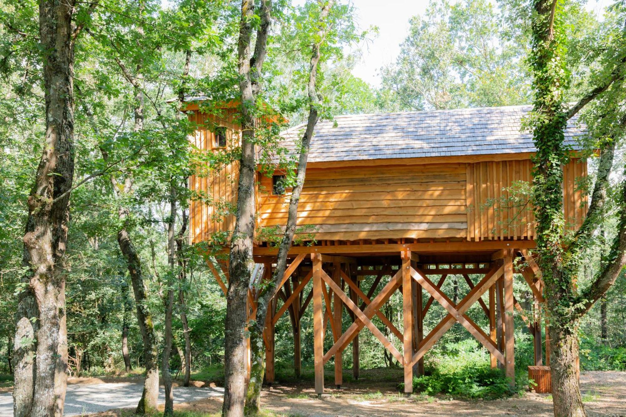 Dolce Et Cabane Berat Bagian luar foto