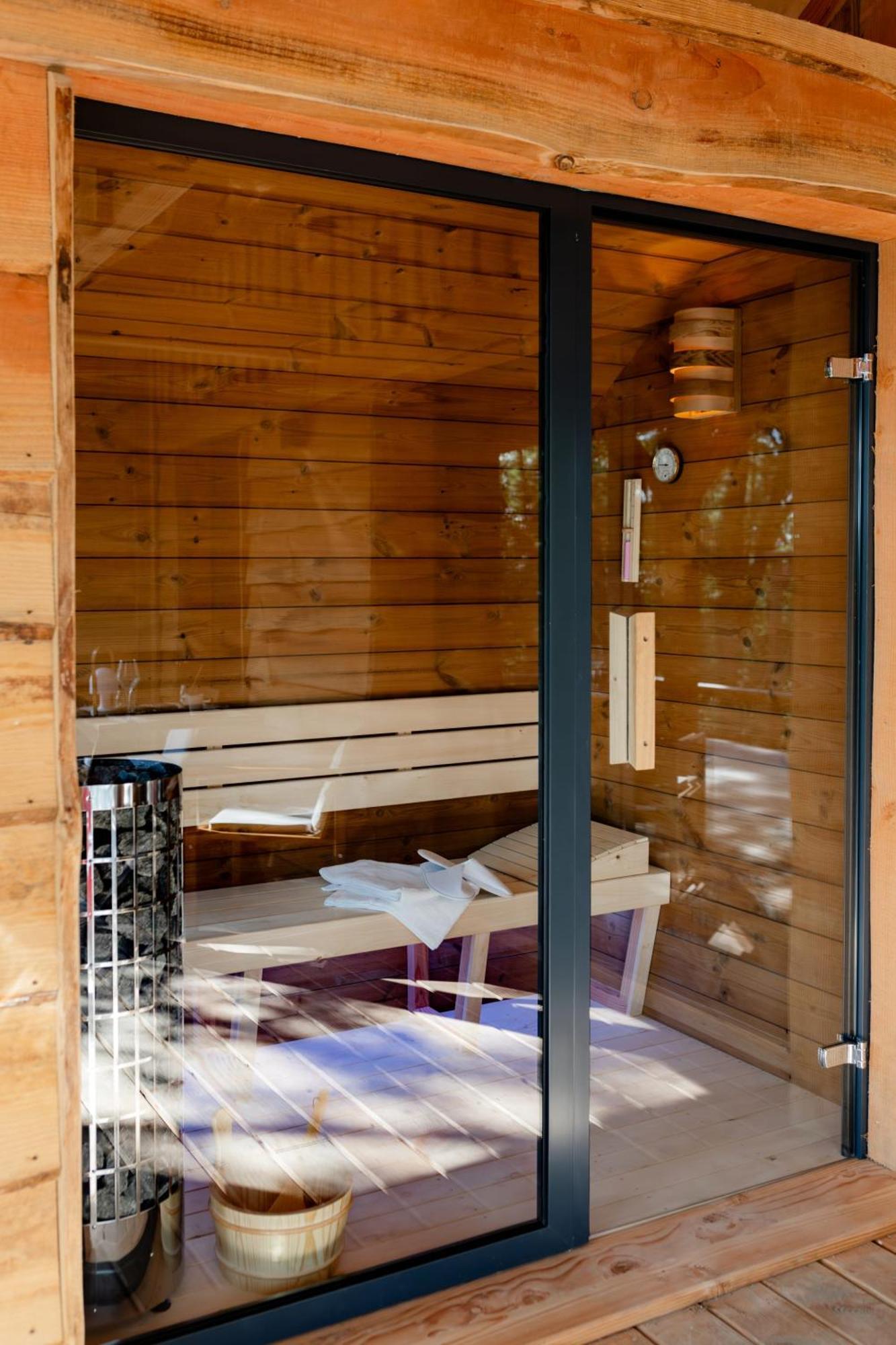 Dolce Et Cabane Berat Bagian luar foto